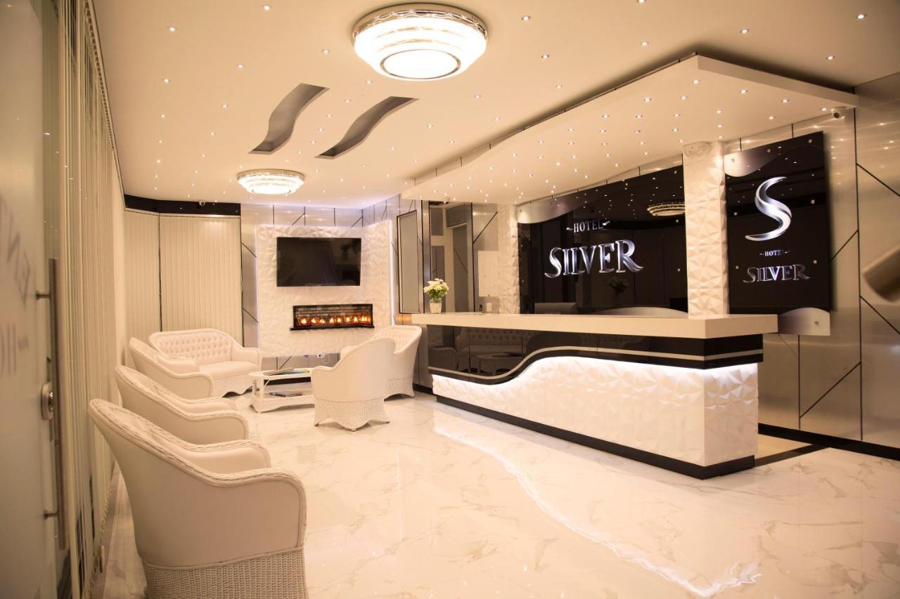 Hotel Silver Guarne Exterior photo